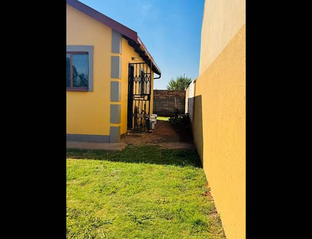 2 BEDROOM PROPERTY TO RENT IN DAWN PARK